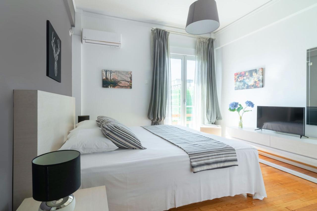 Zeus By Heloni Apartments Atene Esterno foto